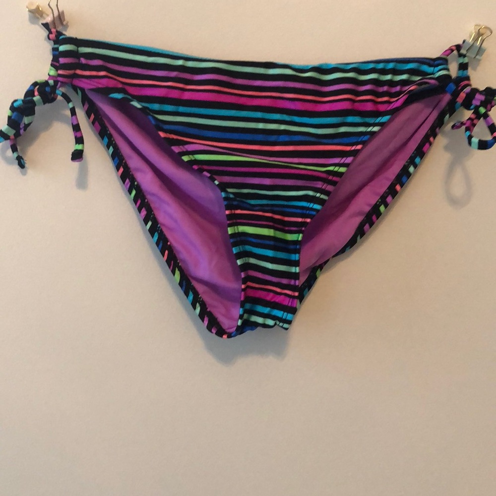 Bikini bottoms